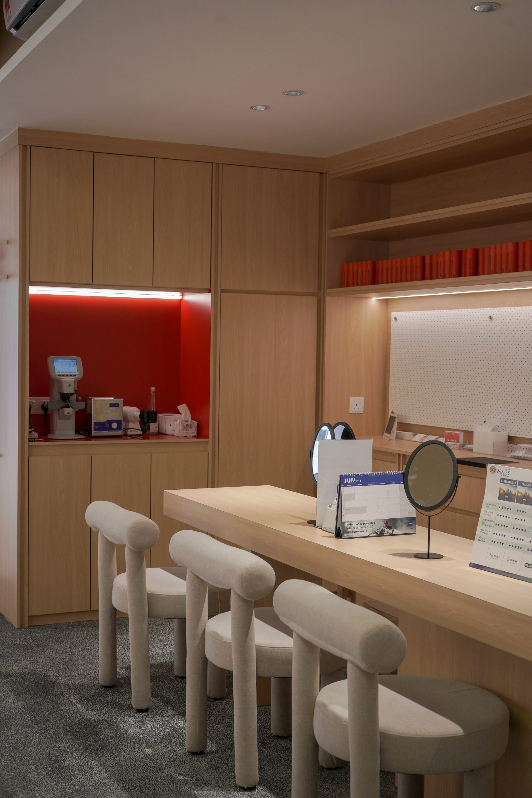 Multifocal Specialist Puchong eye check