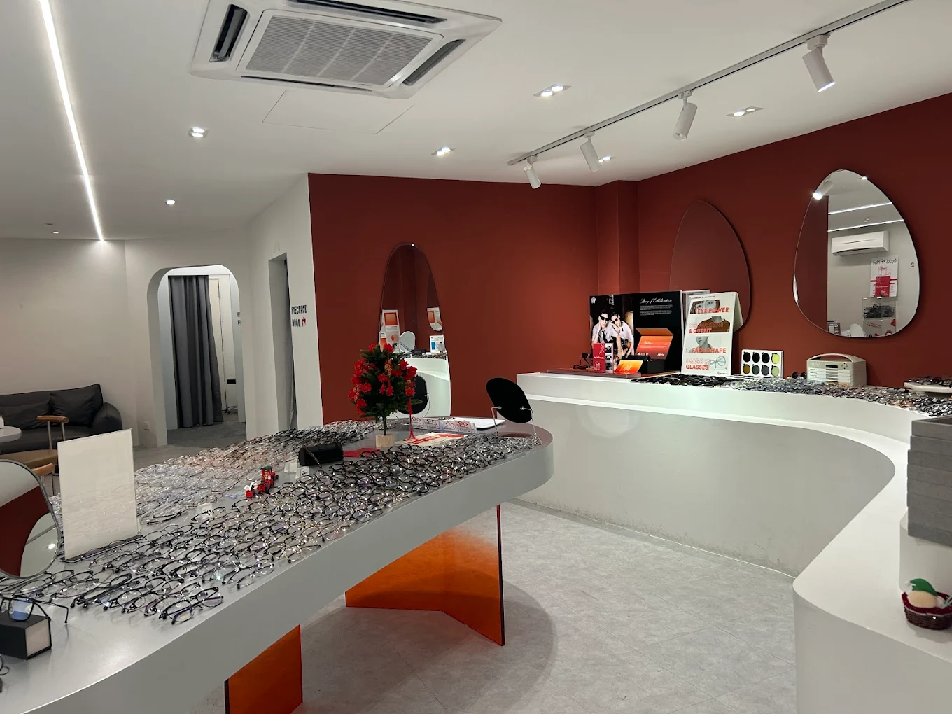 Multifocal Specialist Subang frame